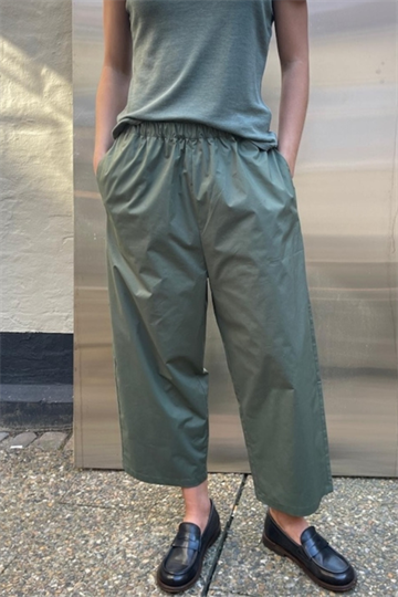 Soil Aarhus Berry Poplin Green